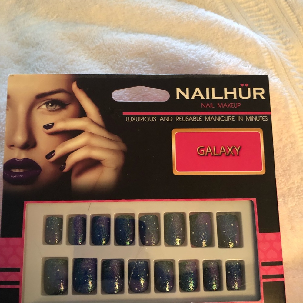 Nailhur Reuseable Manicure in Galaxy